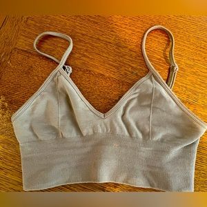 alo delight bralette size s in gravel